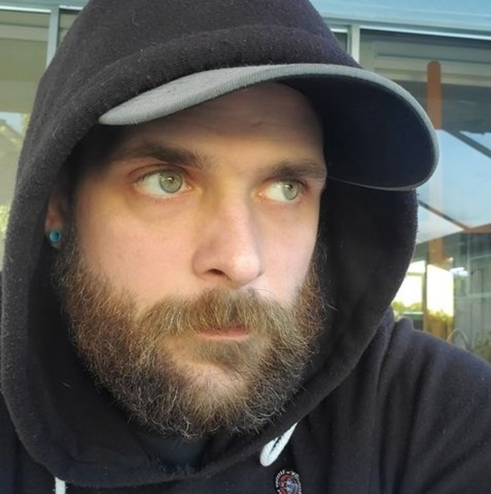 Meet your Posher, Ebenezer